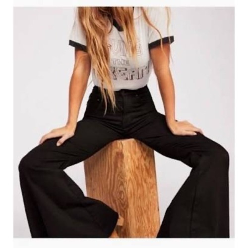 Free People We The Free Raw Edge High Rise Flare Jeans Black Raw‎ Hem Size 30